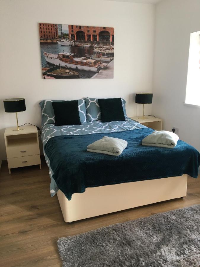 Modern 1 Bedroom Flat Perfect For Match Or City Break Liverpool Exterior photo